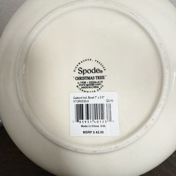 Spode Christmas Tree Garland 7” Serving Bowl - Picture 3 of 3